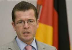 Alemania Guttenberg ministro de economía 2009