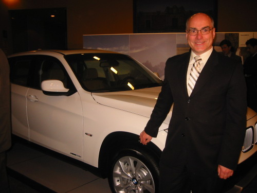 BMW Gerd Dressler presenta X1 2010