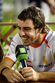 F1 Fernando Alonso va a Ferrari en 2010