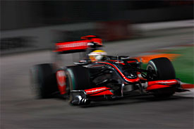 F1 GP Singapur gana Hamilton
