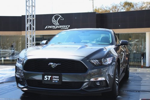 Ford Mustang ST 4 cilindros Ecoboost frente