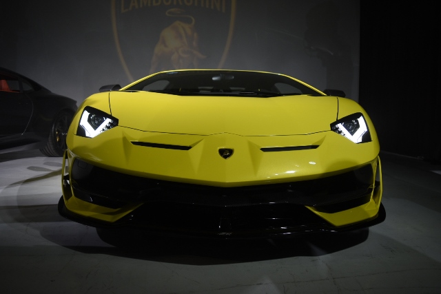 Lamborghini Aventador SVJ en México: 13 millones; Aston Martin DB11 en 6  millones – 