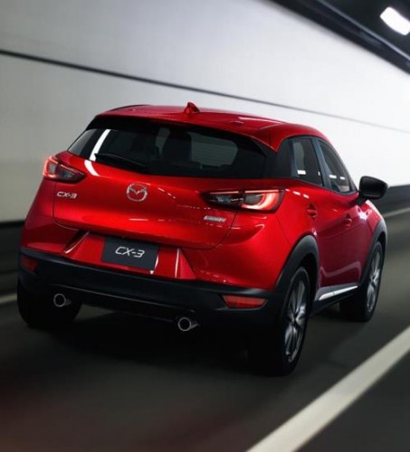 Mazda CX3 2015 atrás lateral