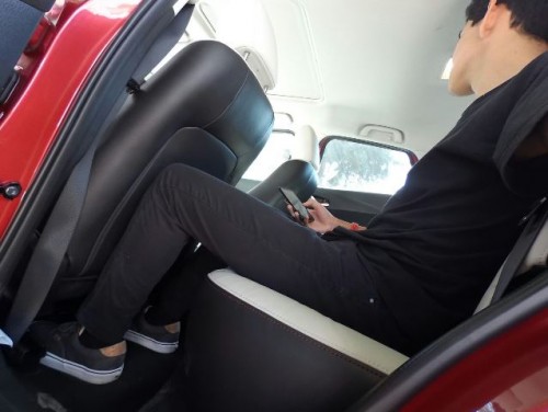 Mazda CX3 2016 asiento trasero piernas