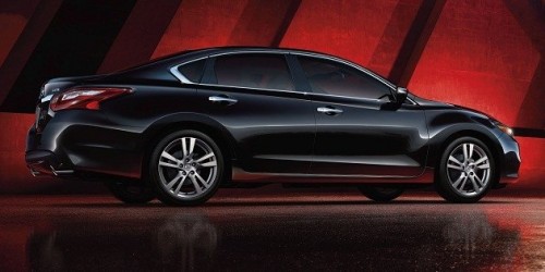 Nissan Altima 2017 lateral