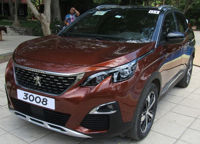  Peugeot    .– SUV compacta, muy eficiente  .  y  .  HDI; desde $ ,  hasta $ ,  – ALVOLANTE.INFO