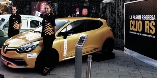 Renault Clio RS agosto
