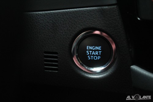 Toyota Corolla 2015 botón de arranque