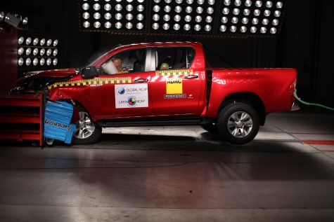 Toyota Hilux 2015 prueba Latin NCAP