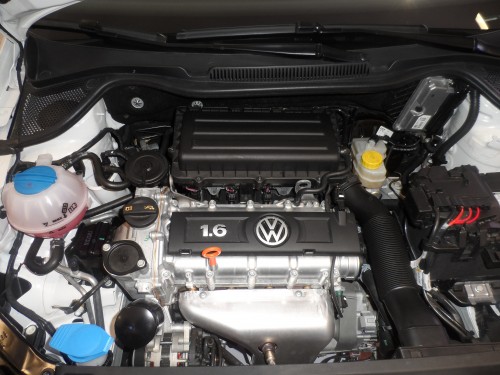 VW Vento motor