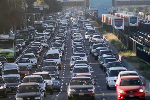 Más de 8 millones de autos circulan en la Megalópolis.